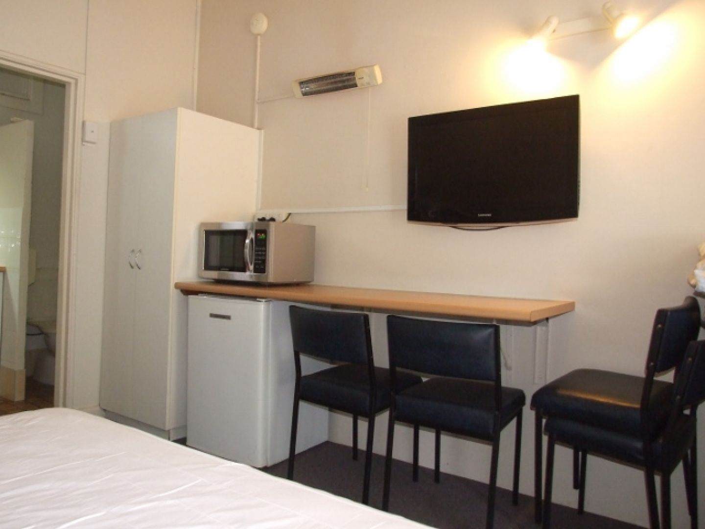 North Macksville NSW 2447 1 bed apartment for Rent, 290 17058157