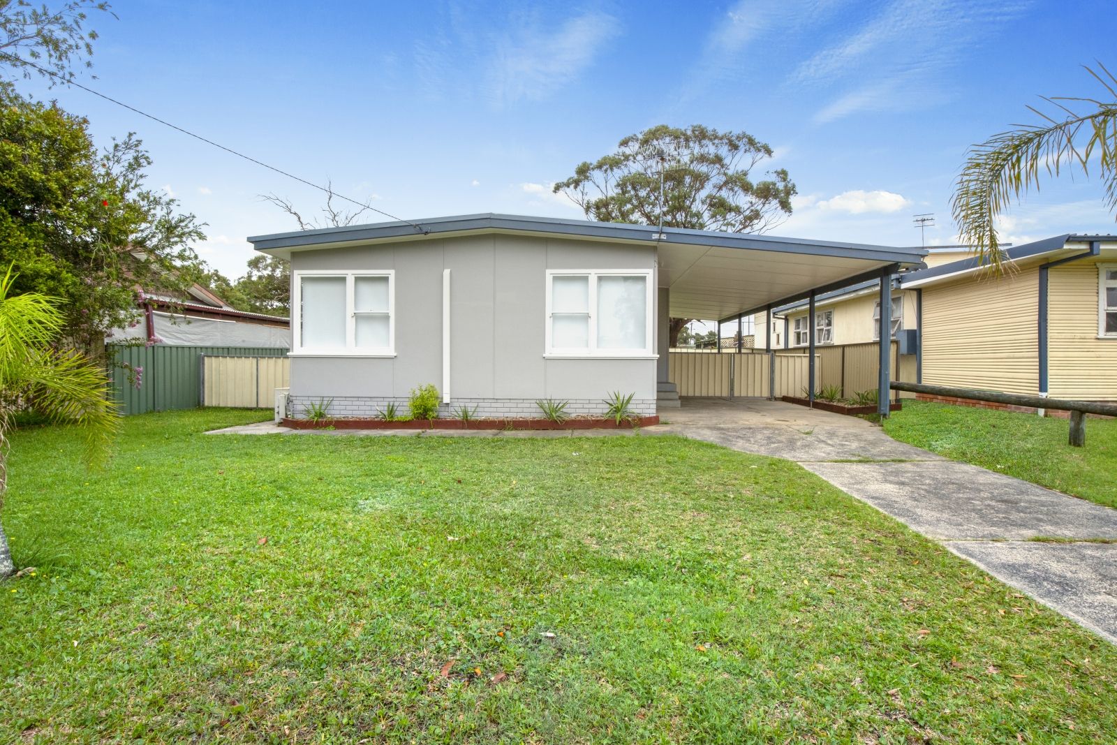 3 bedrooms House in 66 Crossingham St TOUKLEY NSW, 2263