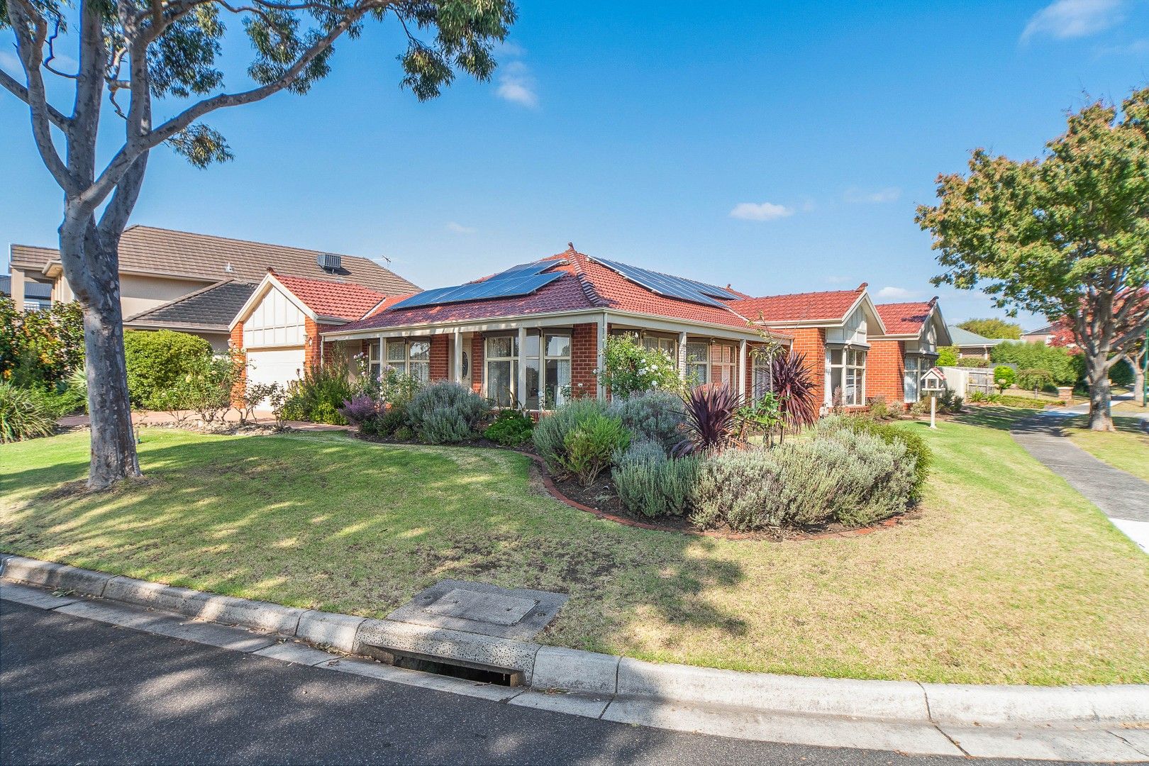 15 Louise Baille Avenue, Narre Warren South VIC 3805, Image 0