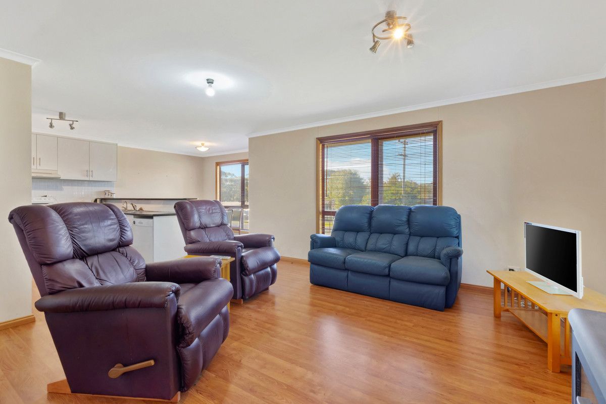 65 Greenham Street, Dartmoor VIC 3304, Image 1