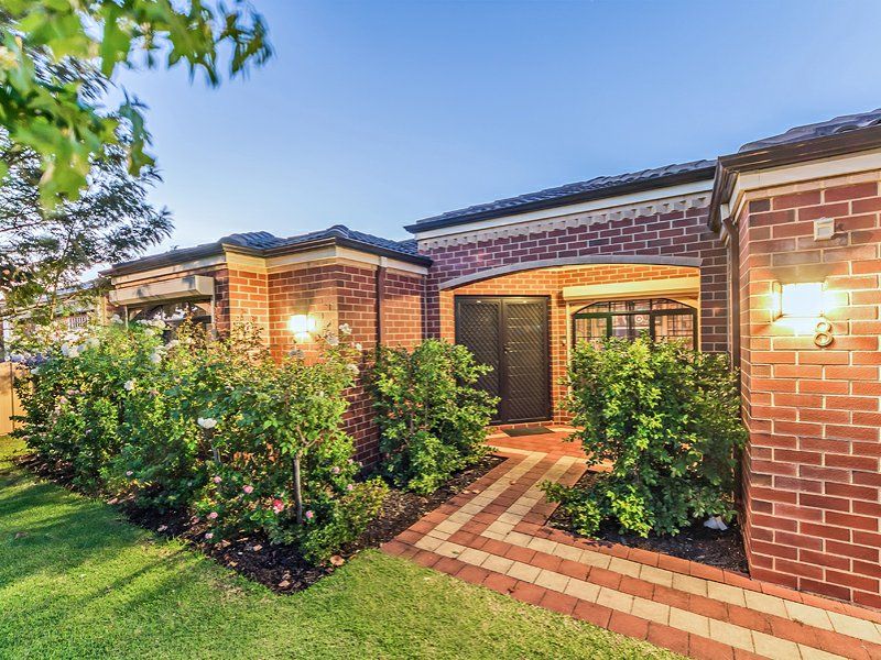 8 Philadelphia Parade, Canning Vale WA 6155, Image 1