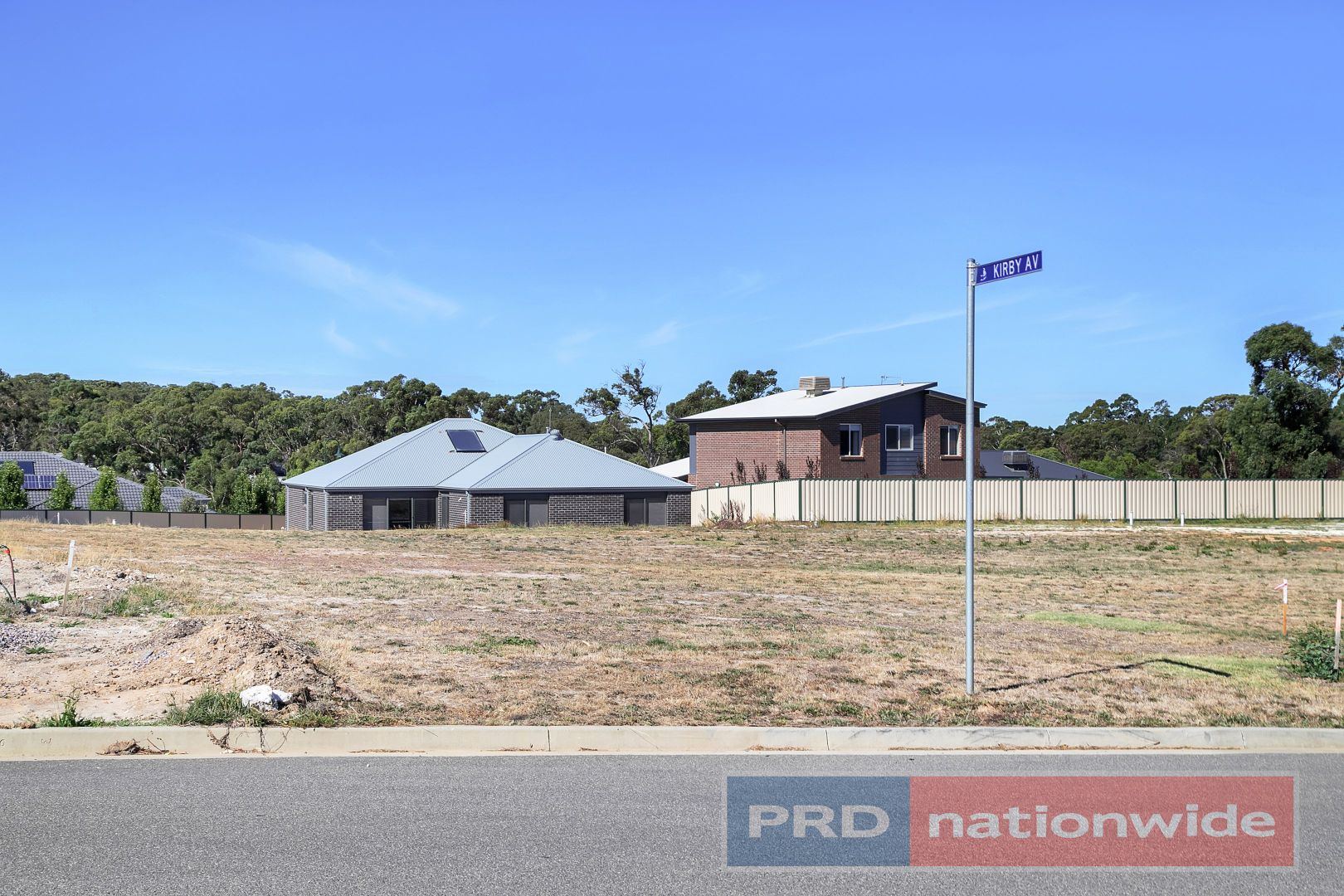 32 Horwood Drive, Mount Clear VIC 3350, Image 1