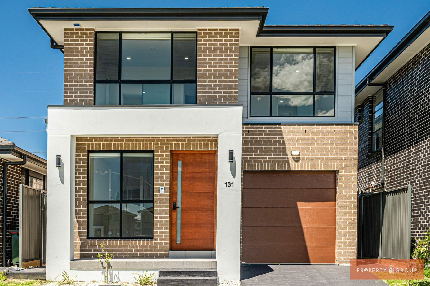 4 bedrooms House in 131 Salix Cres MARSDEN PARK NSW, 2765