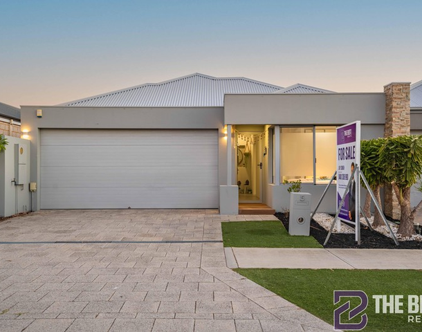 5 Whiteoak Way, Piara Waters WA 6112