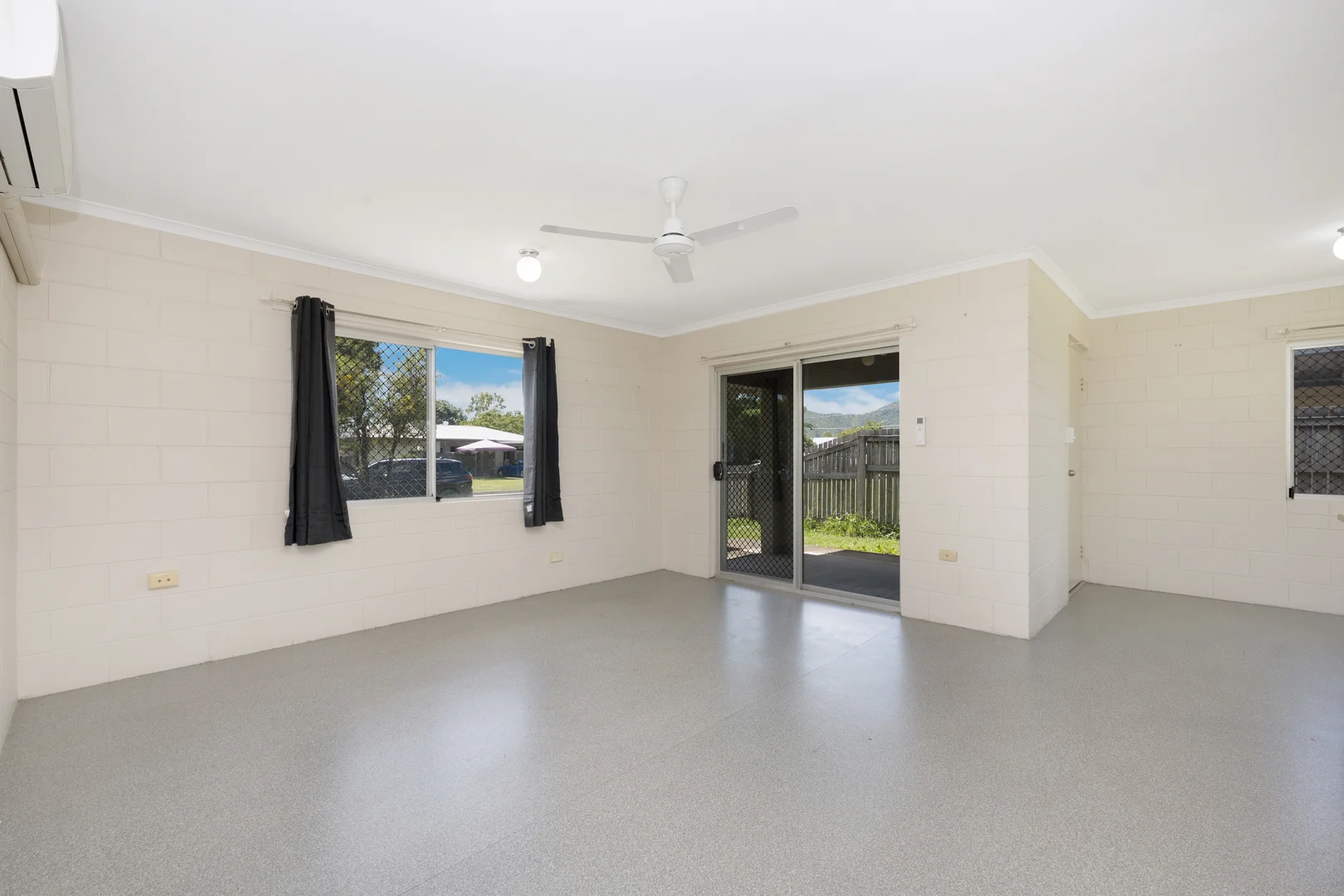 Additional image 3 of 10 Stephanie Street, Rasmussen QLD 4815