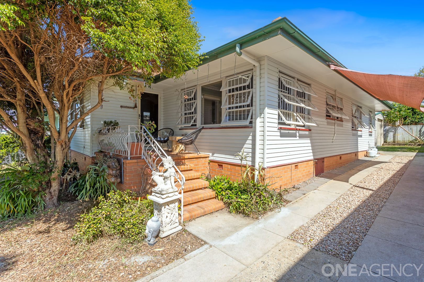 549 Oxley Avenue, Redcliffe QLD 4020, Image 2
