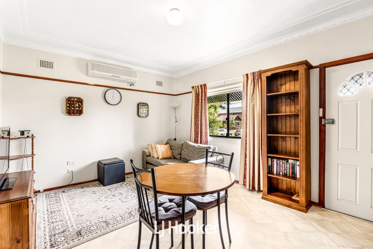 1 First Avenue, Toongabbie NSW 2146, Image 1