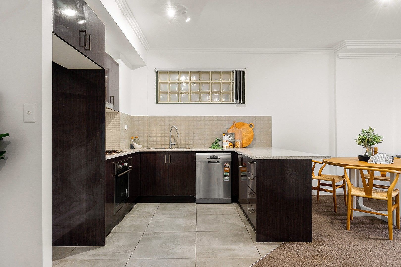 2 bedrooms Apartment / Unit / Flat in 1/223-227 Carlingford Road CARLINGFORD NSW, 2118