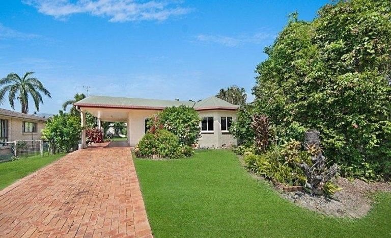 7 Fanning Court, Balgal Beach QLD 4816, Image 0