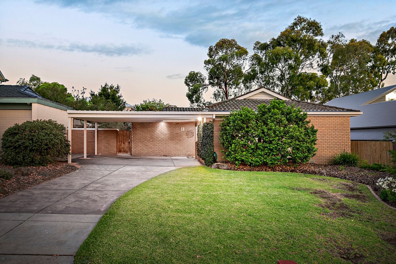 11 Stanton Crescent, Rosanna VIC 3084, Image 0