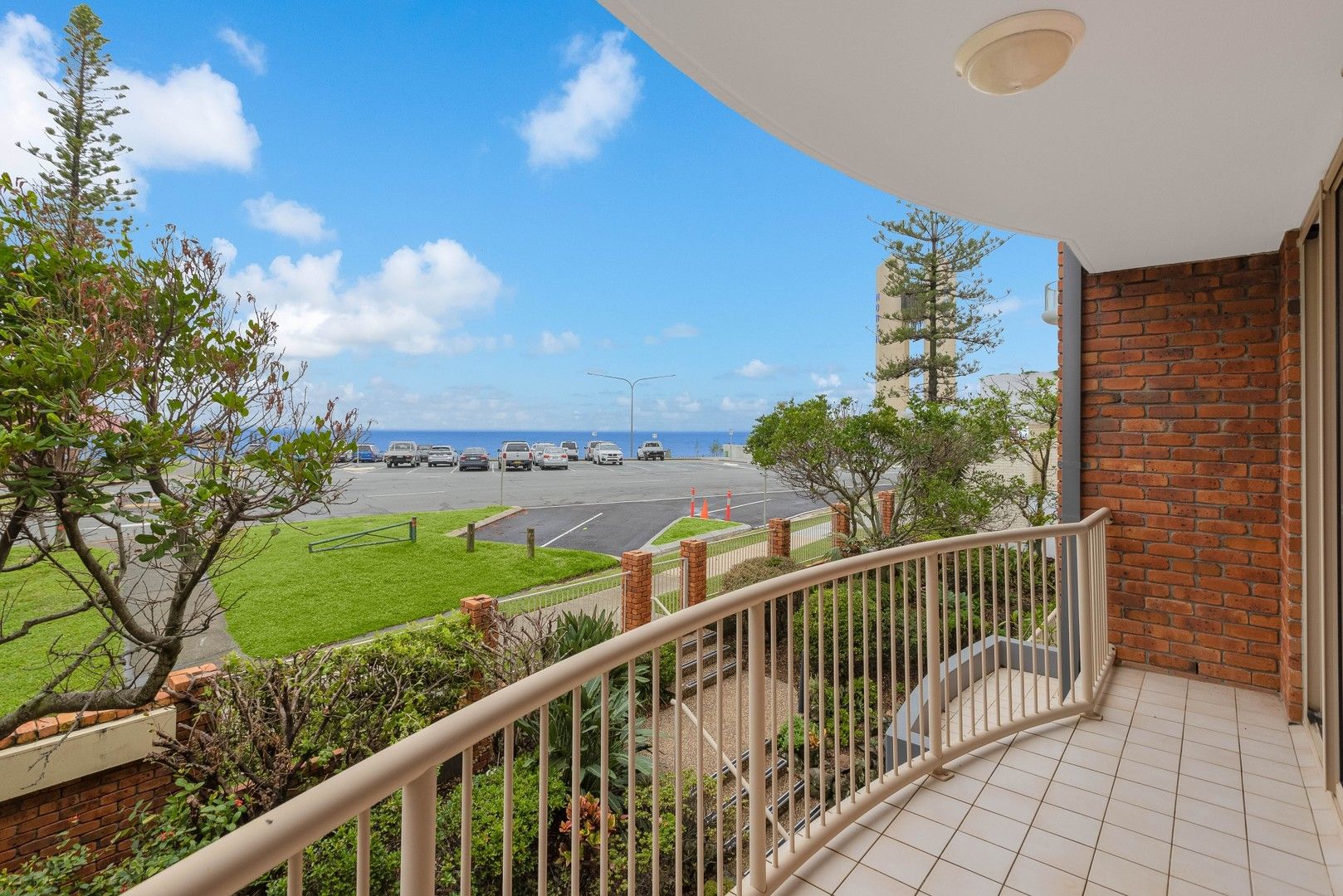 2 bedrooms Apartment / Unit / Flat in 5/3 Tweed Terrace COOLANGATTA QLD, 4225