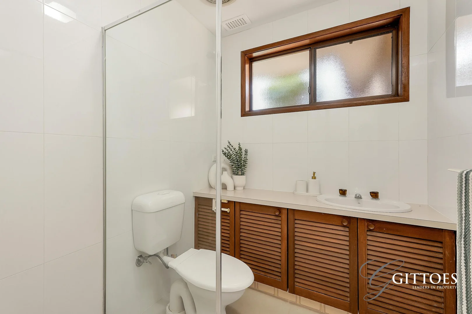 Additional image 8 of 2 Greenslope Drive, Green Point NSW 2251