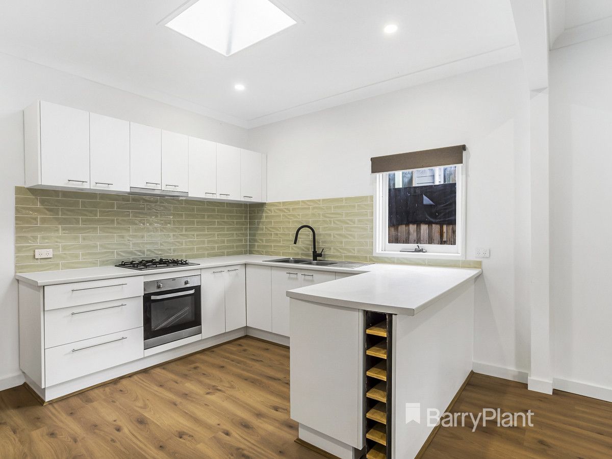 3 bedrooms House in 24 Third Avenue ROSEBUD VIC, 3939
