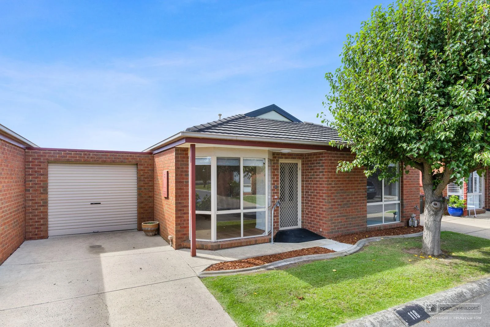 118/50 Barwarre Rd, Marshall VIC 3216