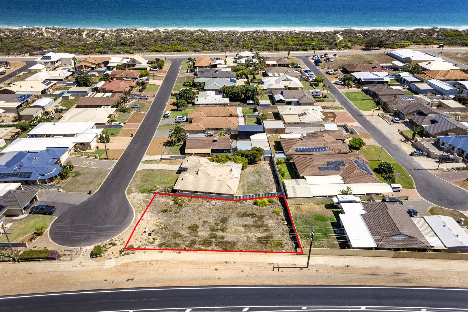 15 Penzance Way, Tarcoola Beach WA 6530, Image 0