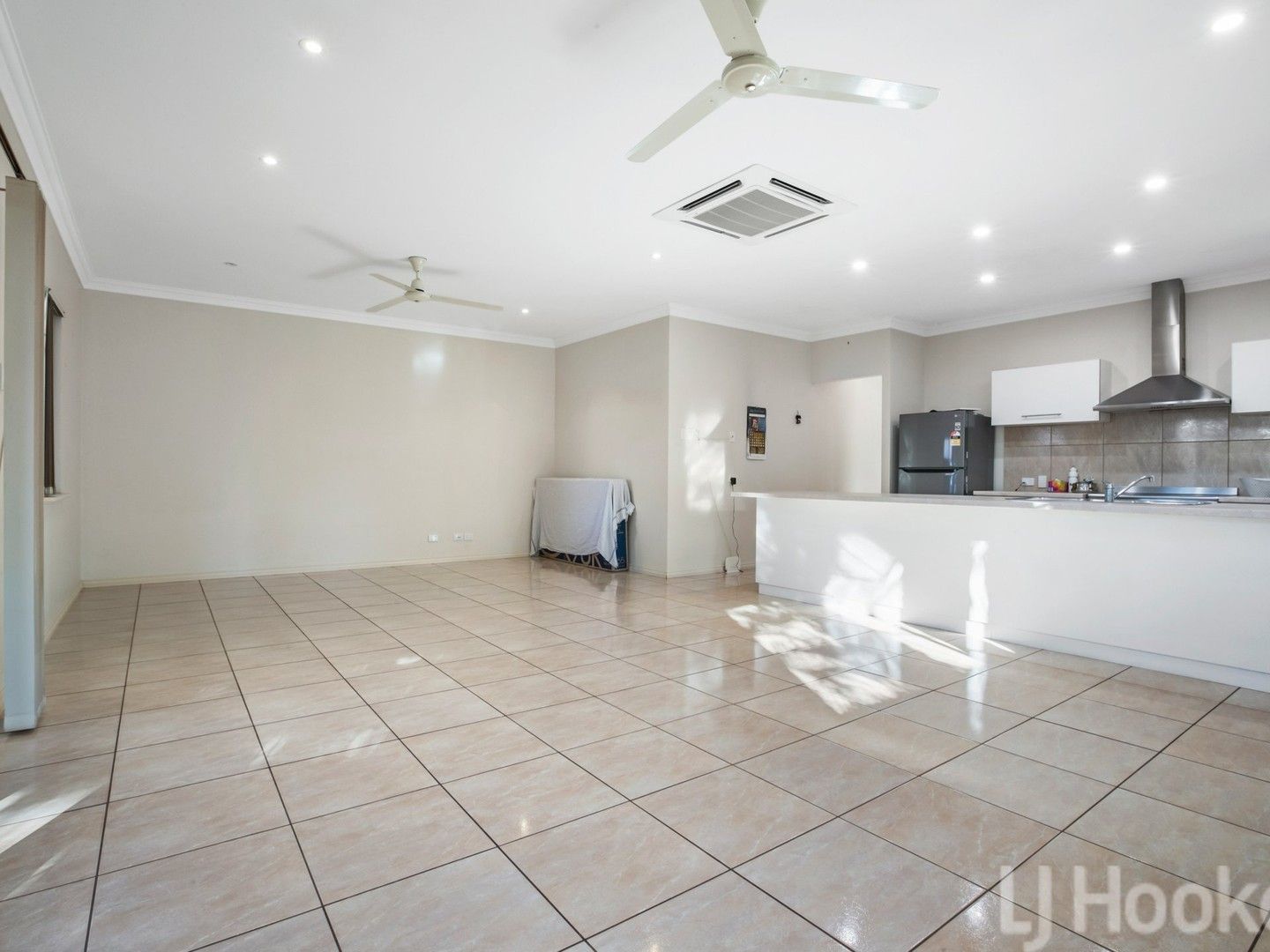 6 Kookaburra Parkway, Nickol WA 6714, Image 0