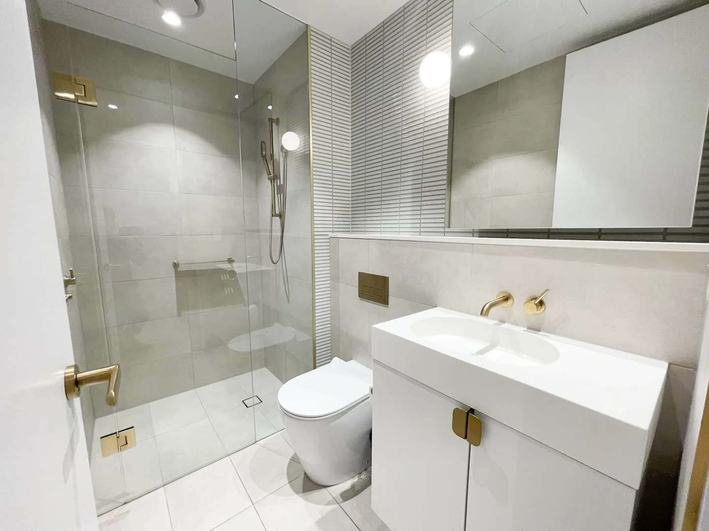 Additional image 11 of 2002/545 Station Street, Box Hill VIC 3128