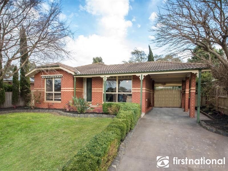 7 Dryden Court, Berwick VIC 3806