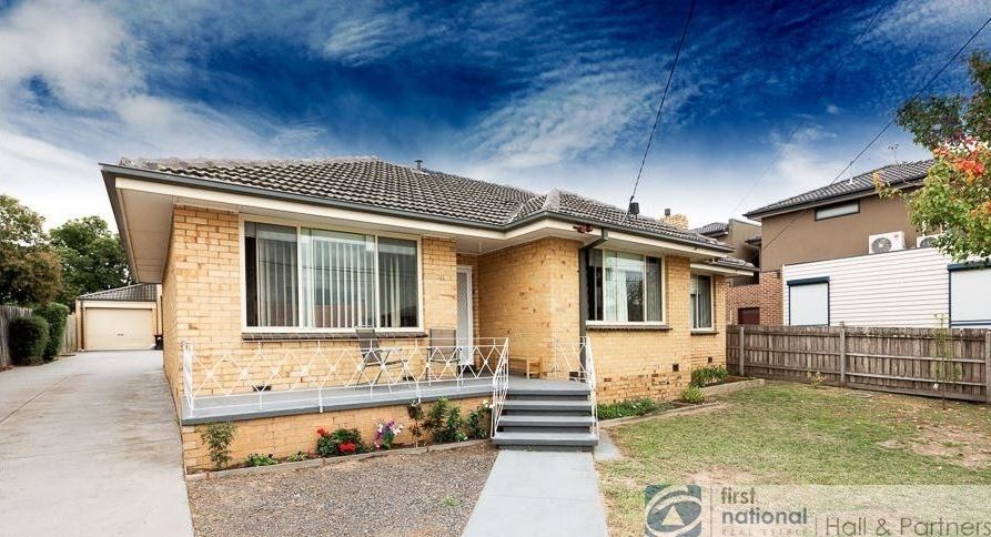 3 bedrooms Apartment / Unit / Flat in 1/11 Carrol Avenue DANDENONG VIC, 3175