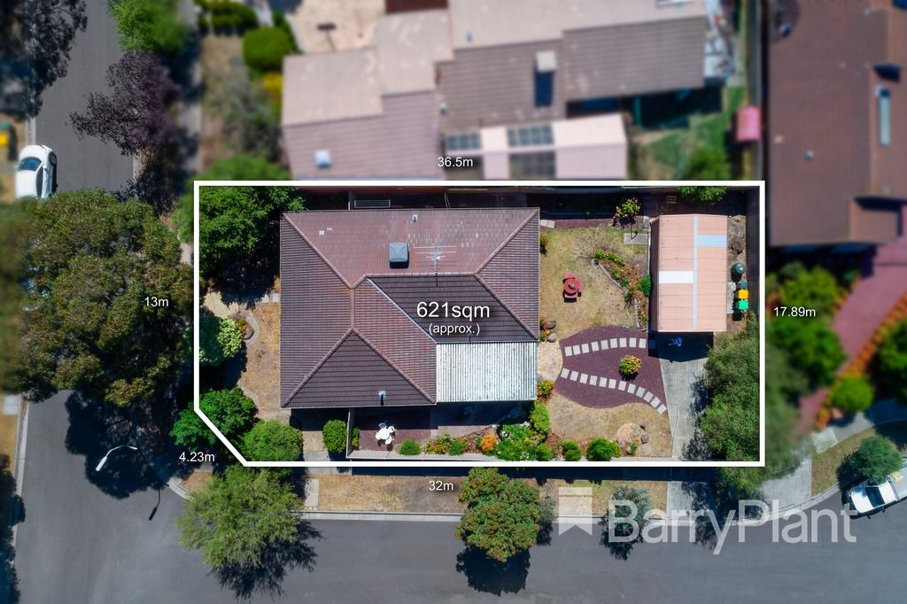 16 Calwell Court, Mill Park VIC 3082, Image 1