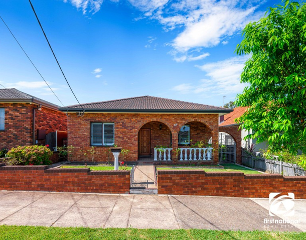 58 Russell Street, Russell Lea NSW 2046