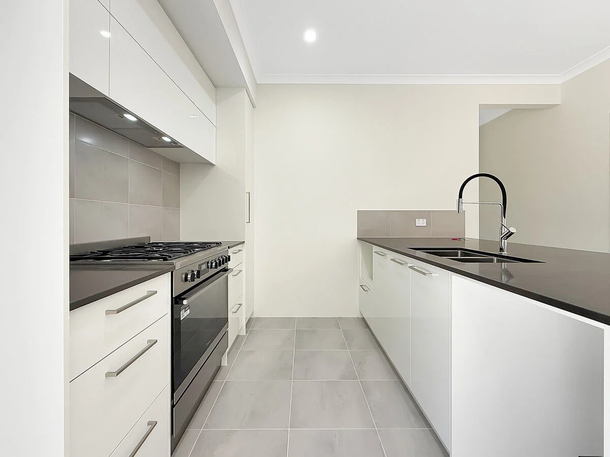 Additional image 15 of 2 Kembla Way, Lakelands WA 6180