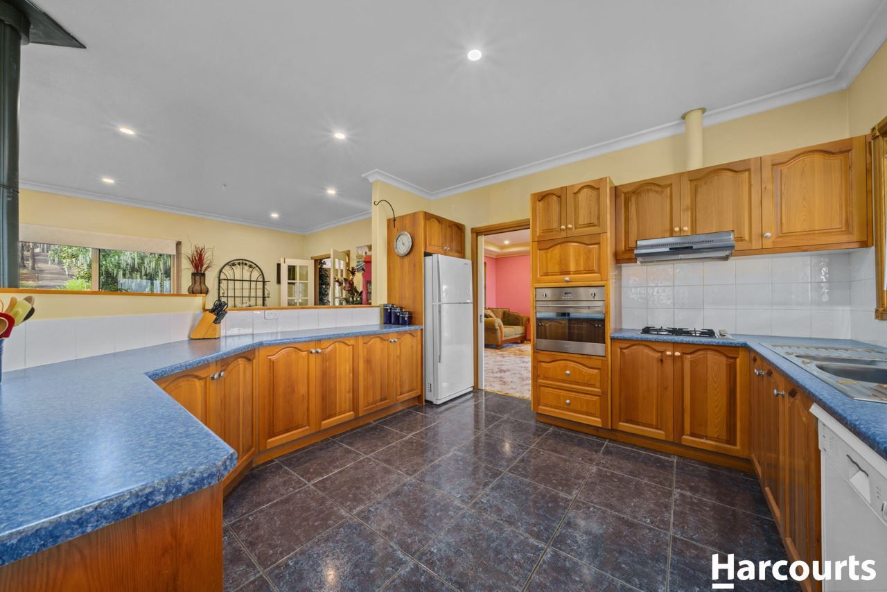 194 Sandhill Road, Glaziers Bay TAS 7109, Image 2