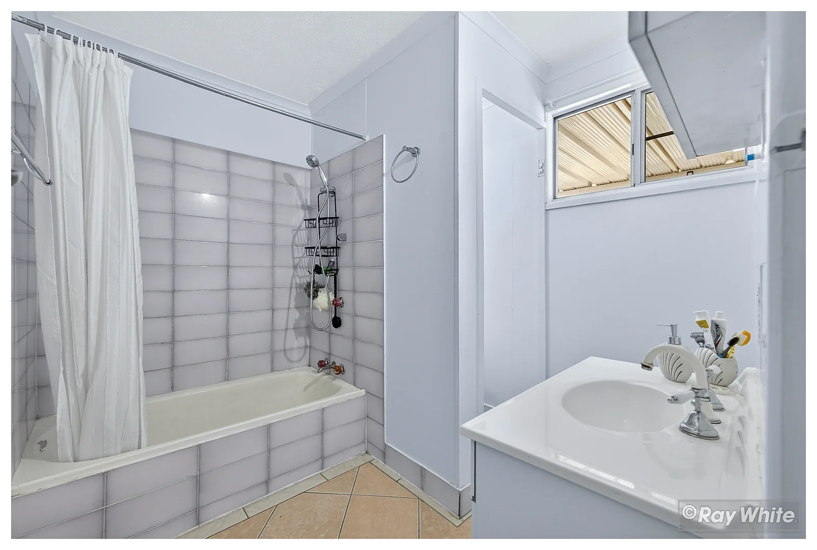 Additional image 23 of 10 Card Street, Berserker QLD 4701