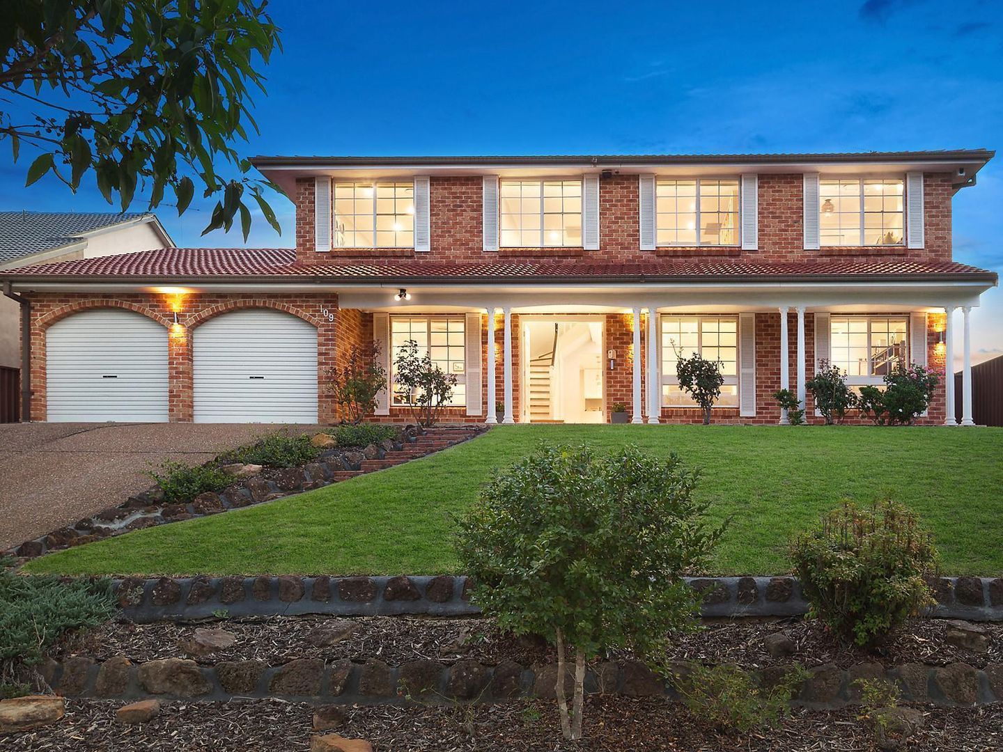 109 Ridgecrop Drive, Castle Hill Property History & Address Research