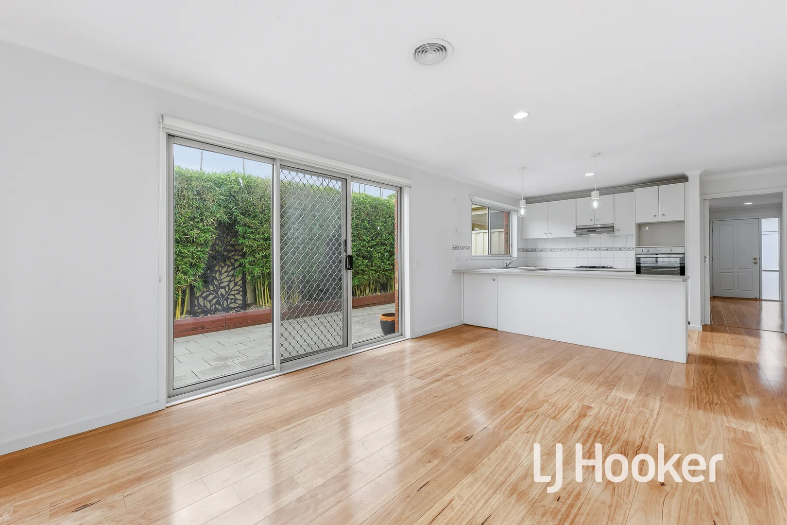 Additional image 3 of 10/35 Narellan Drive, Hampton Park VIC 3976