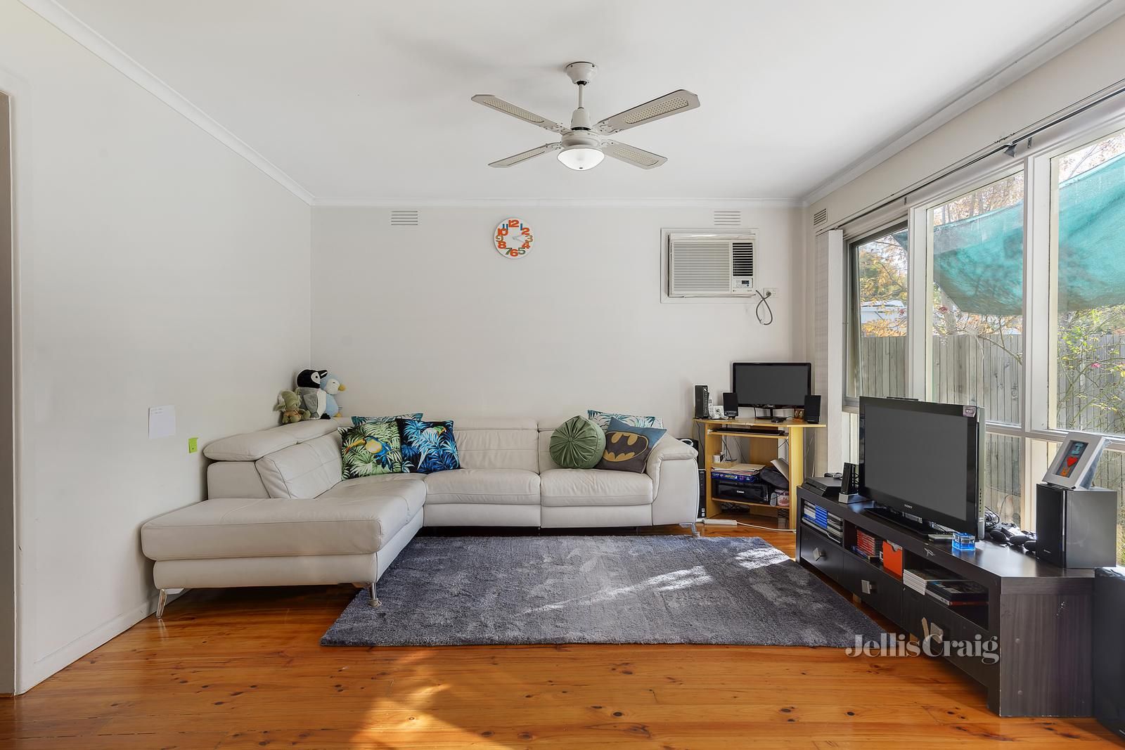 8 Barclay Avenue, Croydon VIC 3136, Image 1