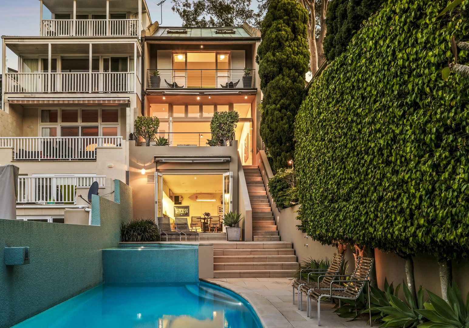 5 bedrooms House in 22 View Street WOOLLAHRA NSW, 2025