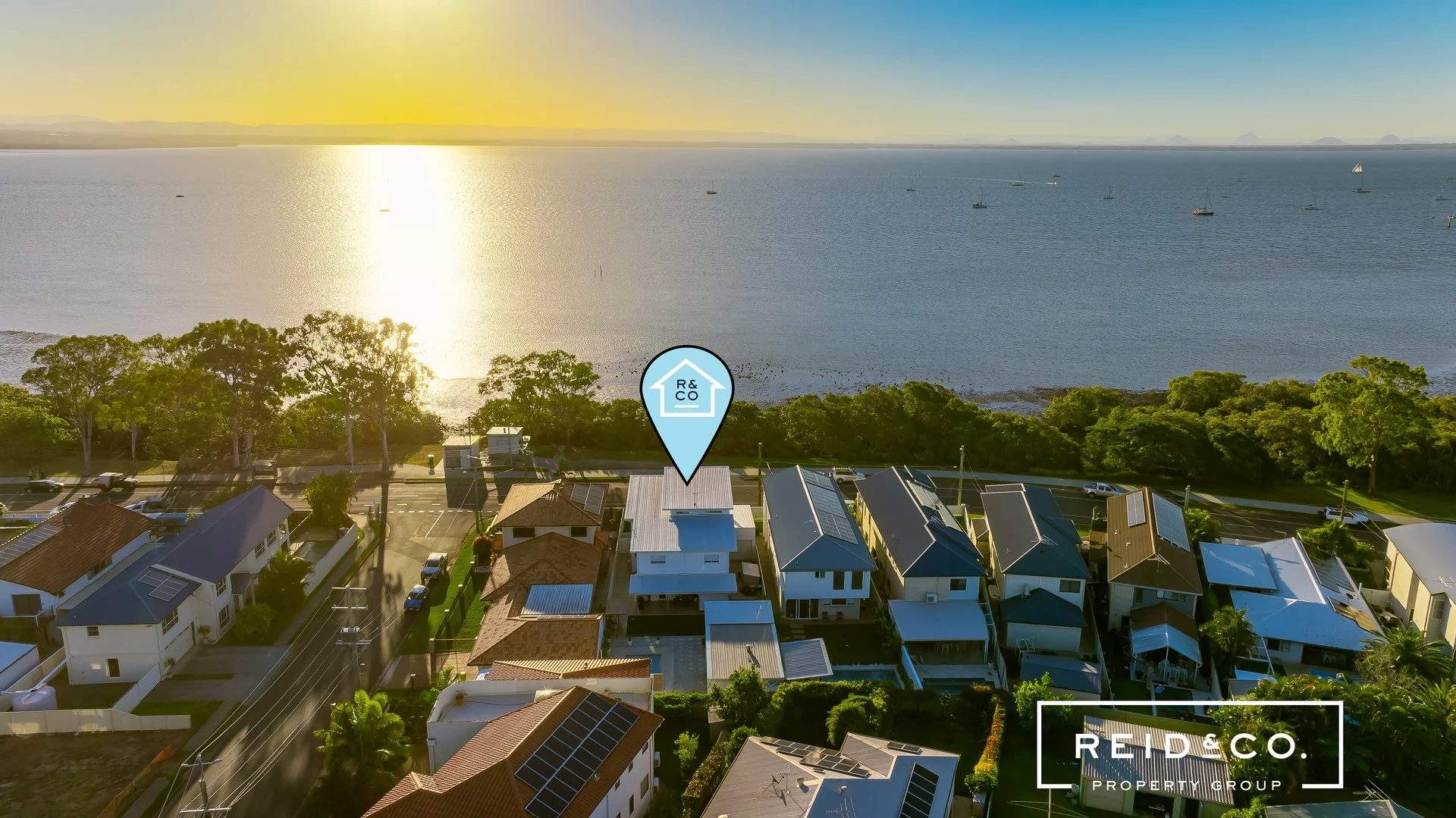 50 Oyster Point Esplanade, Scarborough QLD 4020