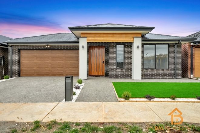 Picture of 13 GRAMERCY PLACE, STRATHTULLOH VIC 3338