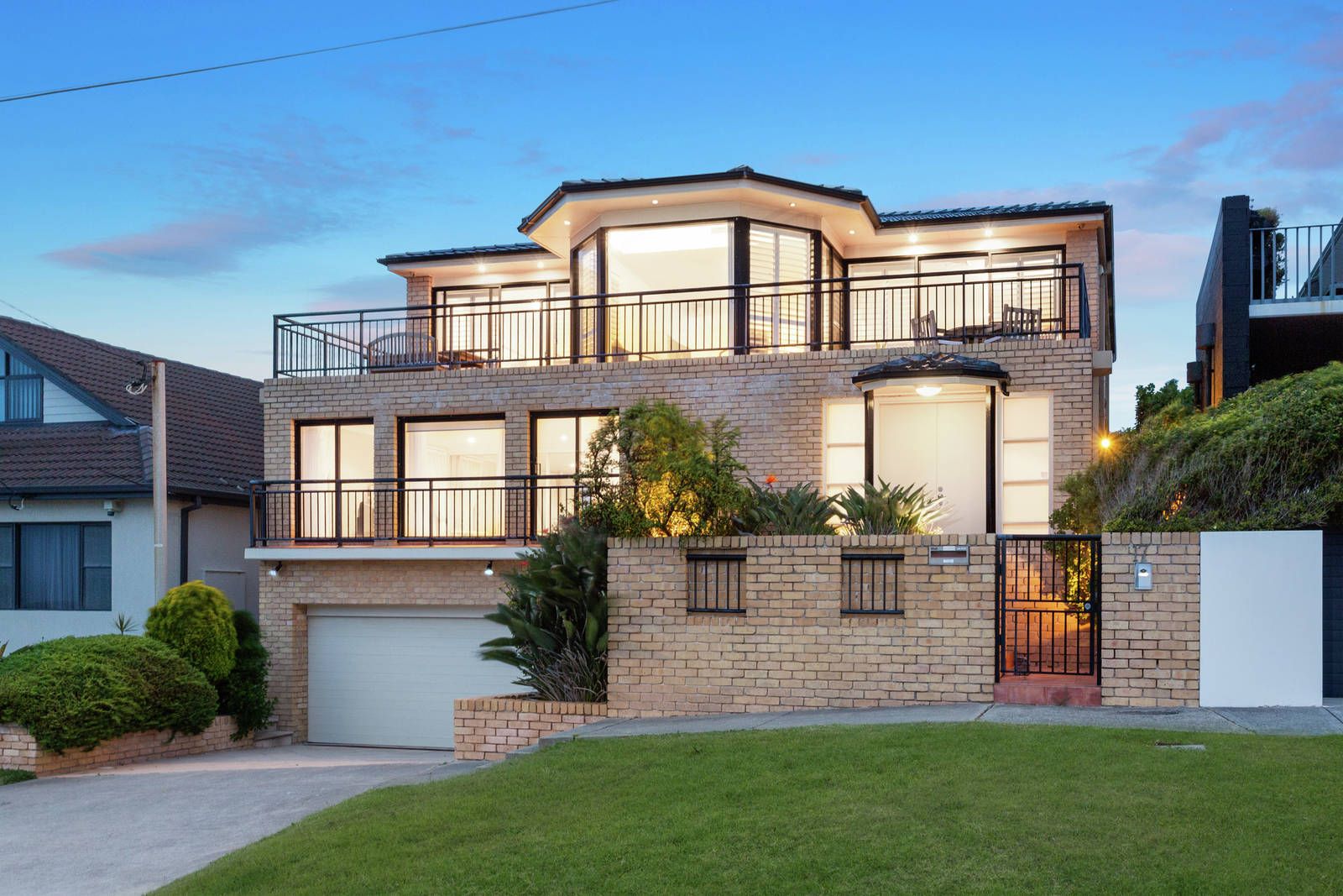 17 Pearce Street, South Coogee NSW 2034, Image 2