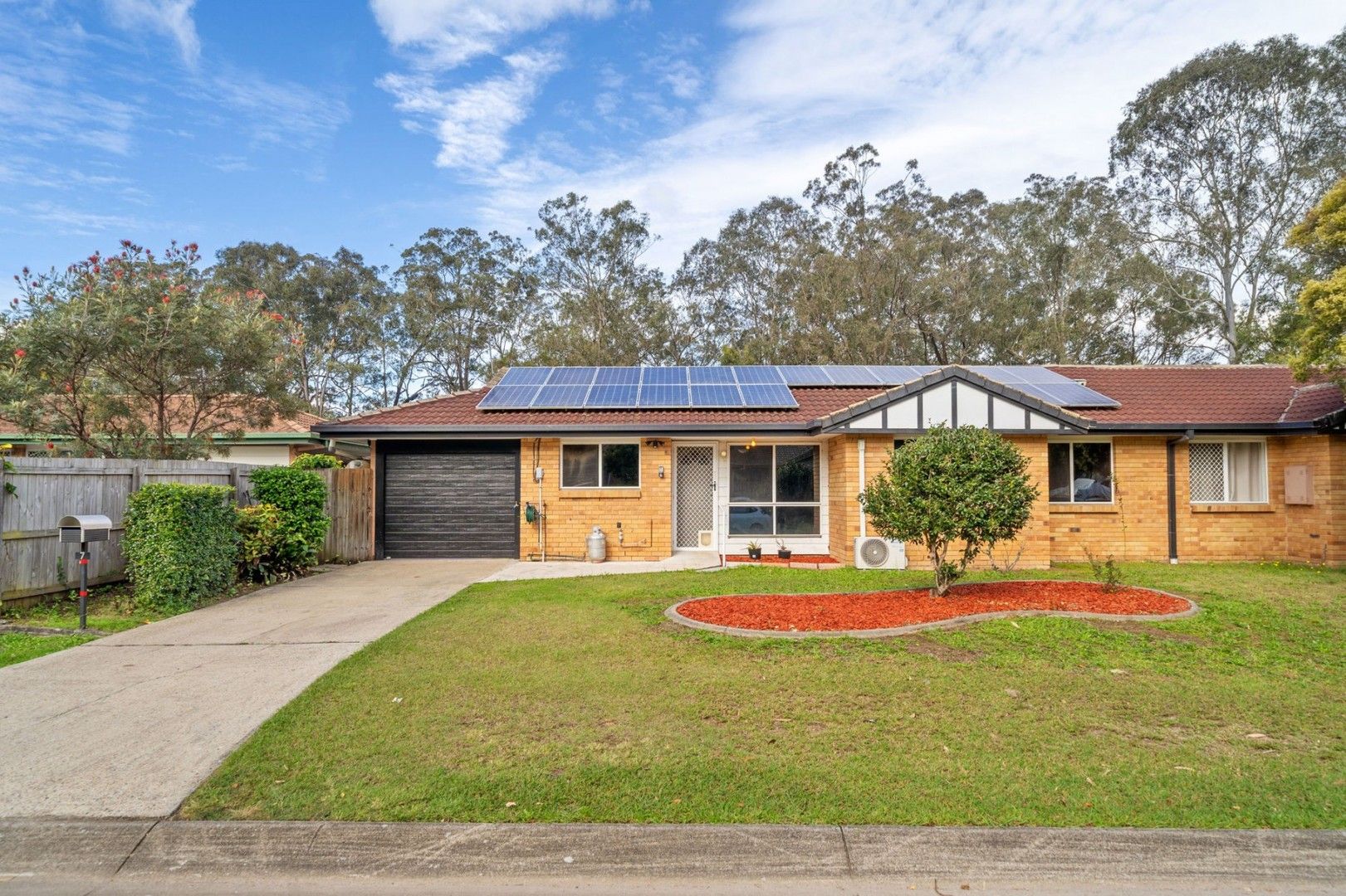 3 bedrooms House in 7 Melrose Place EAGLEBY QLD, 4207