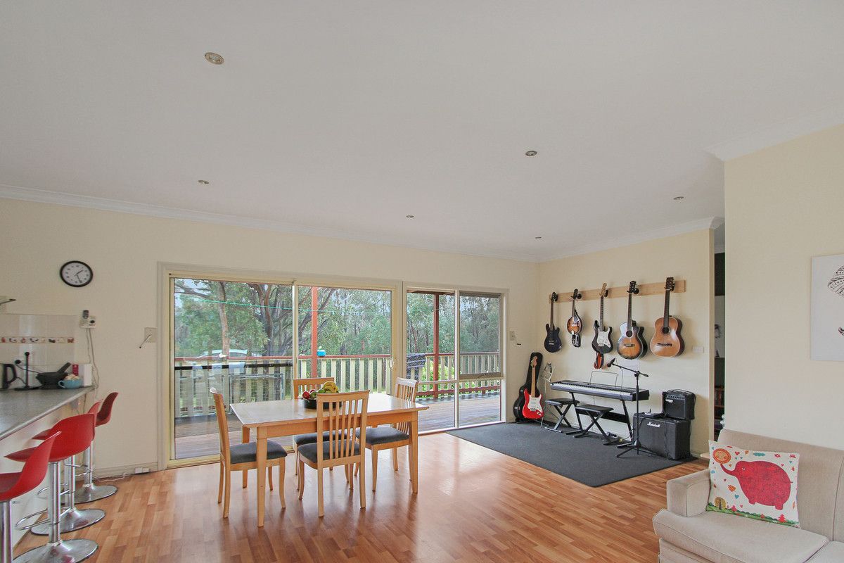 1 Cuthbertson Court, Mirboo North VIC 3871, Image 1