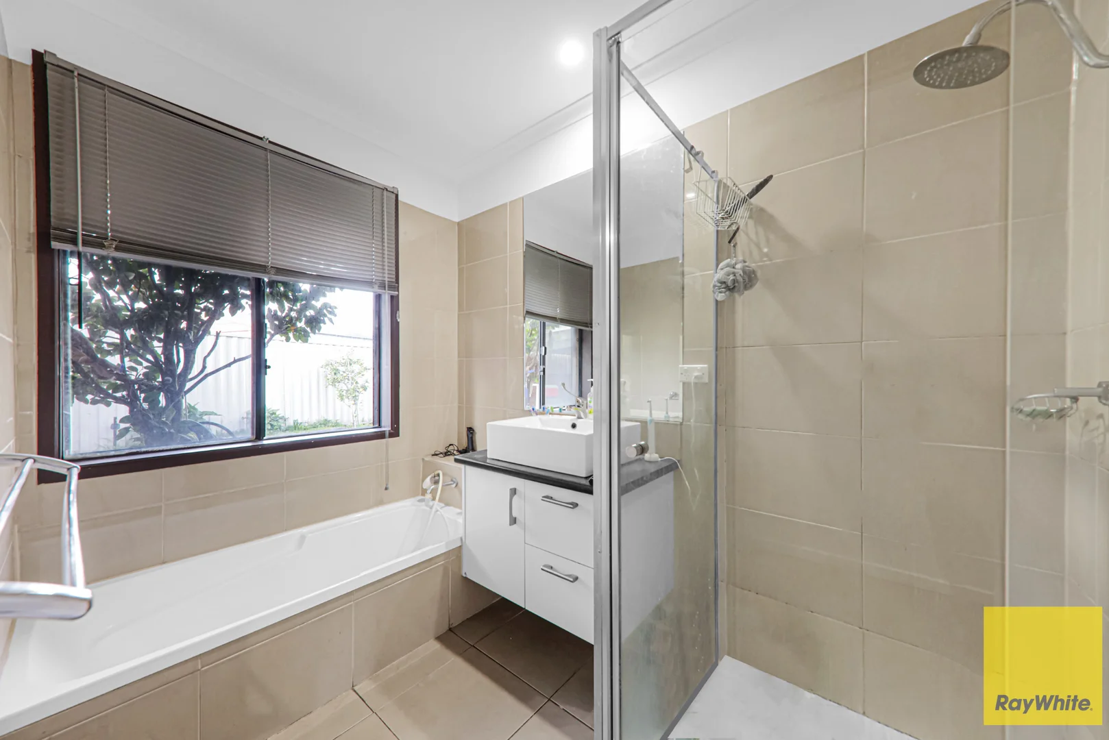 Additional image 13 of 77 Banbury Crescent, Craigieburn VIC 3064