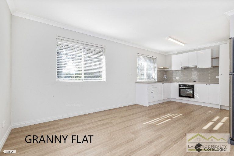 2 bedrooms House in 5A Sandow Green CLARKSON WA, 6030