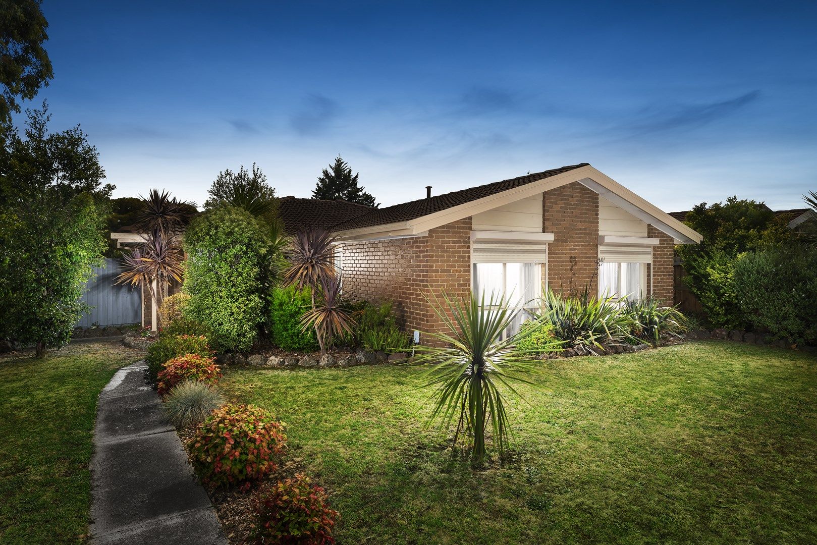 17 Eildon Parade, Rowville VIC 3178, Image 0