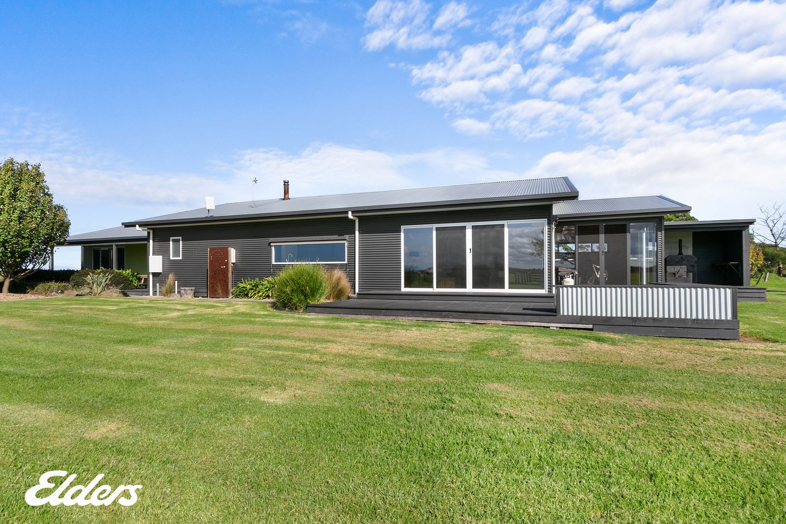 247 Hanrattys Road, Hunterston VIC 3971, Image 2