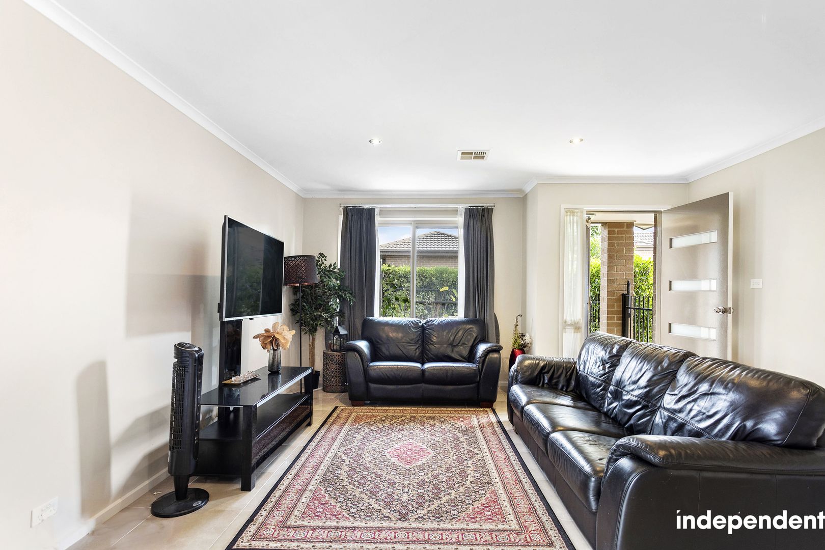 1/12 Maris King Street, Casey ACT 2913, Image 1