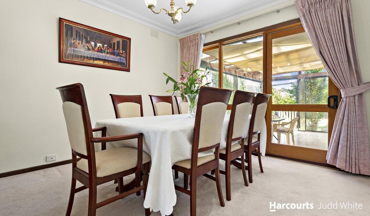 69 Camelot Drive, Glen Waverley VIC 3150, Image 2