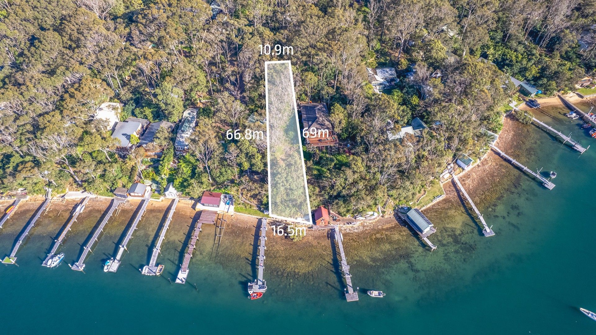 Vacant land in 117 Florence Terrace, SCOTLAND ISLAND NSW, 2105