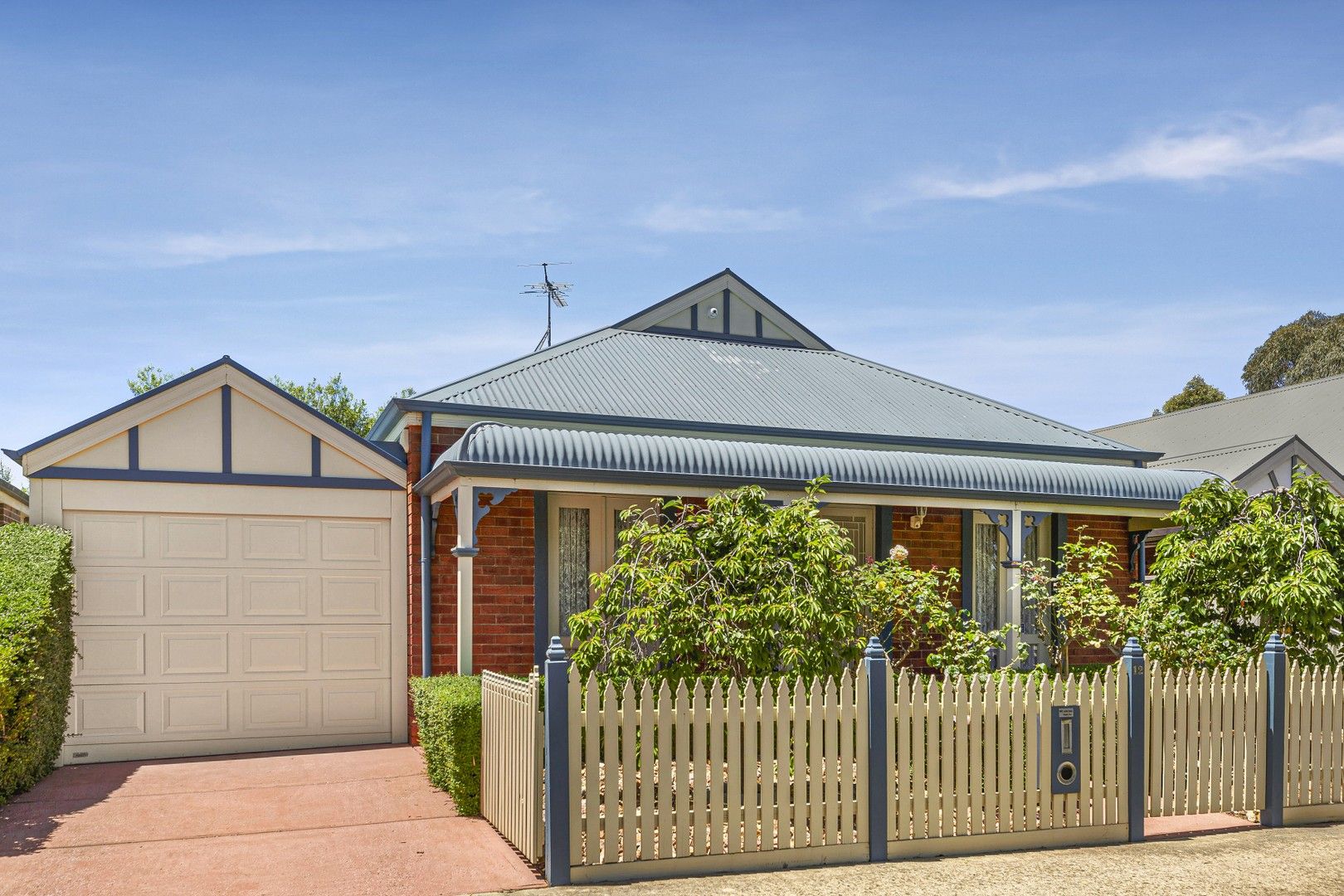 12 Netherton Place, Caroline Springs VIC 3023, Image 0