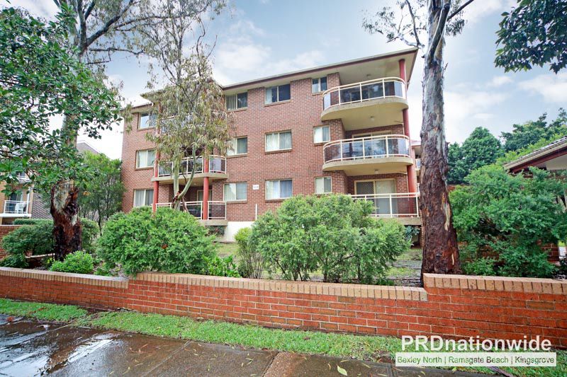 8/64-66 Cairds Avenue, BANKSTOWN NSW 2200, Image 0