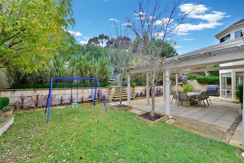 17 Sun Dew Avenue, Craigburn Farm SA 5051, Image 2