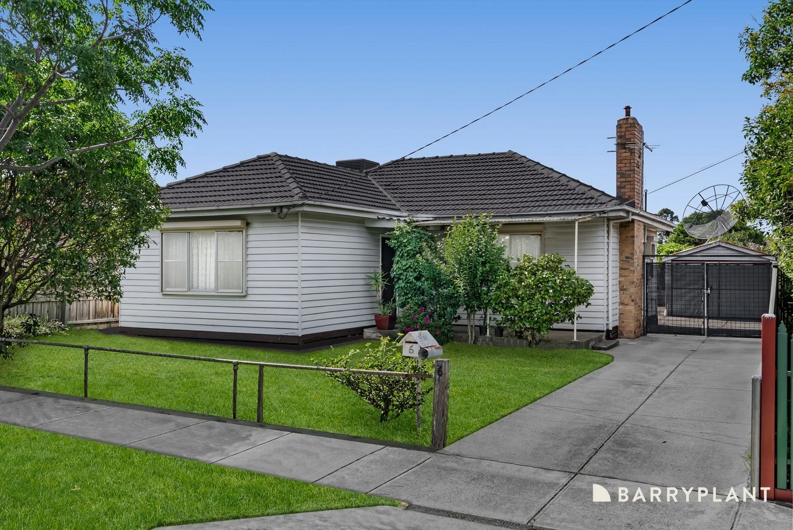 6 Ford Avenue, Sunshine North VIC 3020