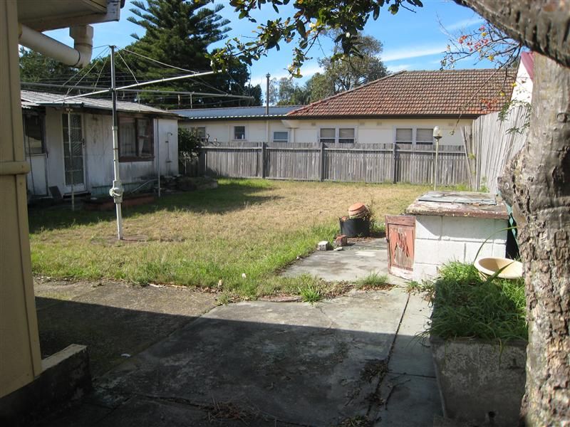 13 Norman Avenue, Dolls Point NSW 2219, Image 2