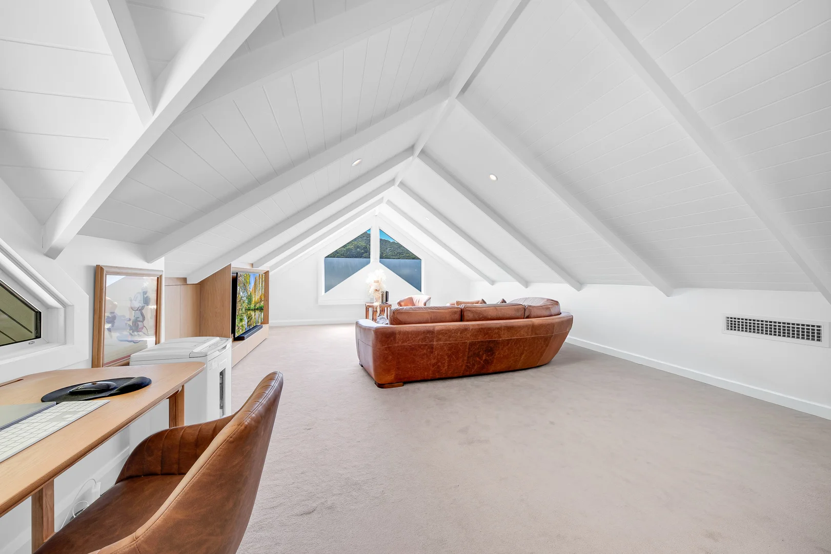 Additional image 21 of 21 Mountain Mist Drive, Bright VIC 3741